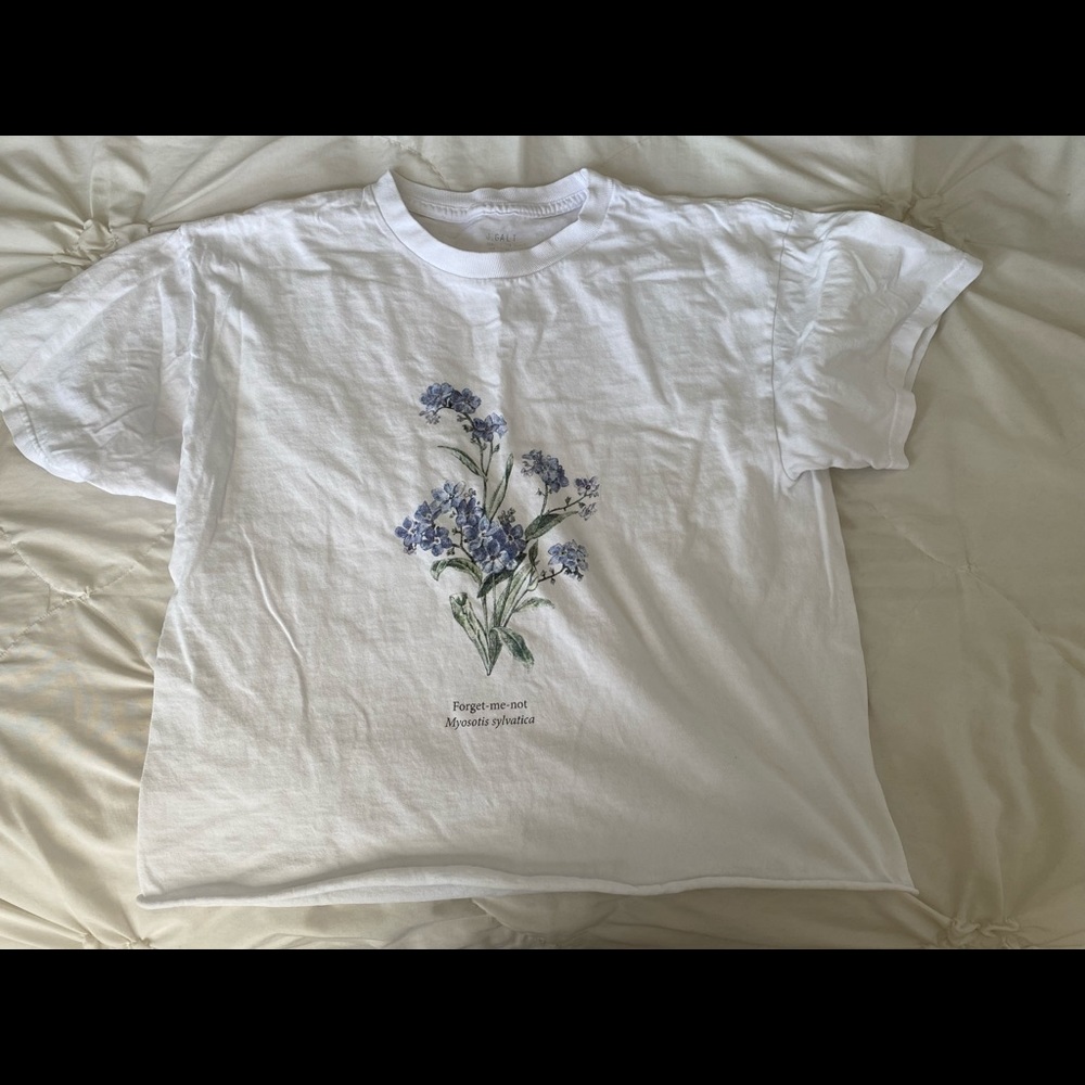 White brandy Melville shirt